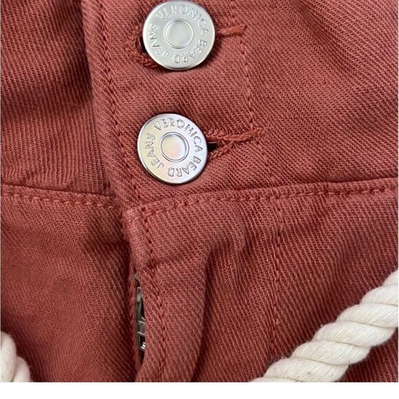 Veronica Beard Karter Pleated Crop Pants in Mocha NWT Size 6 - Picture 8 of 14